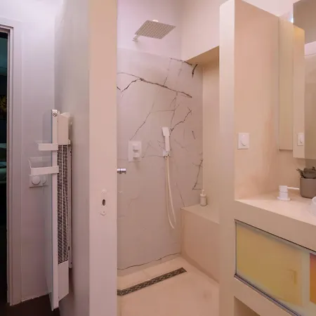 Luxury Flat 2 Bdr Design Heart Of Marais Appartamento Parigi